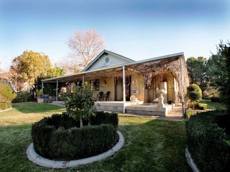 Property 107476007, Yackandandah, Vic 3749 Property Details