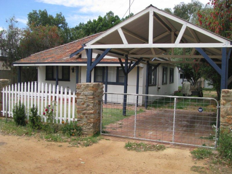 29 Stafford Street, Moora, WA 6510 Property Details