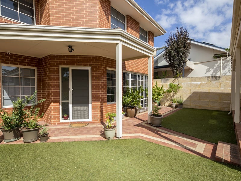 21B Anzac Terrace, Bassendean, WA 6054