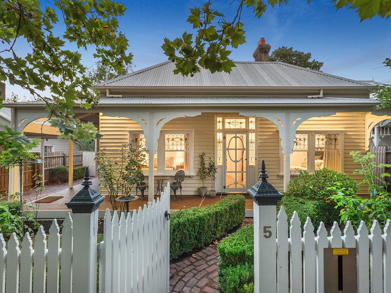 5 Junction Road, Surrey Hills, VIC