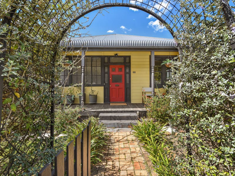 68 Darley Street, Katoomba, NSW 2780 Property Details