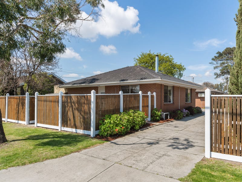 1/76 Swan Walk, Chelsea, Vic 3196 Property Details