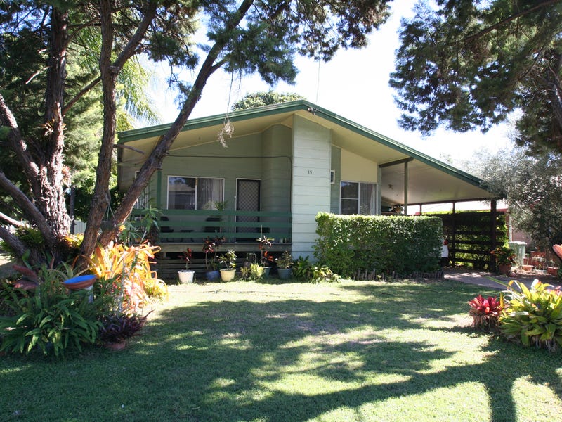 15 Centenary Drive Emerald Qld 4720 House For Sale Realestate Com Au