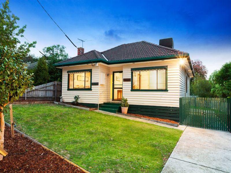 2 Glenburnie Road, Mitcham, Vic 3132 Property Details