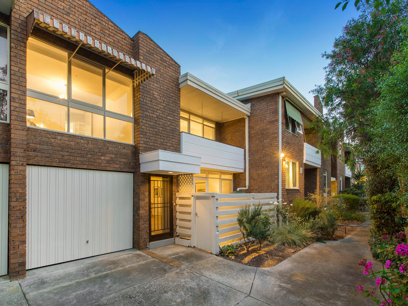 2/14801482 Malvern Road, Glen Iris, VIC 3146