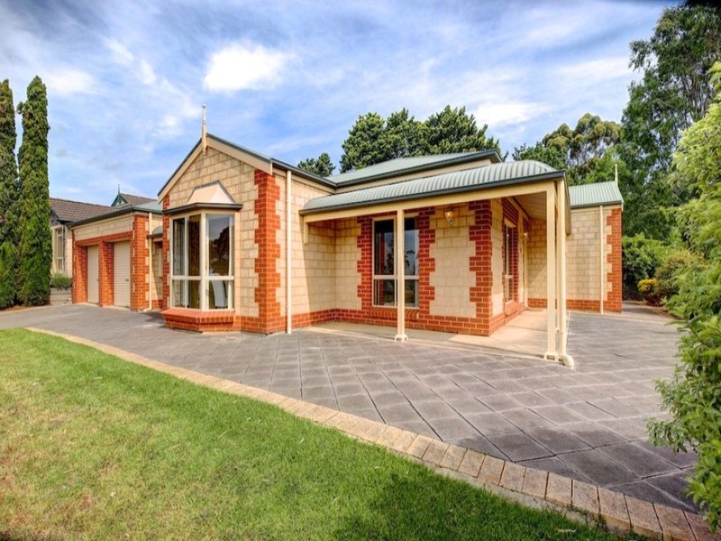 11 Corella Avenue, Chandlers Hill, SA 5159