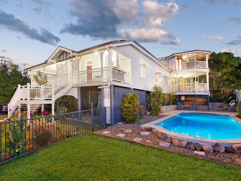 114 Ridge Street, Greenslopes, Qld 4120 Property Details