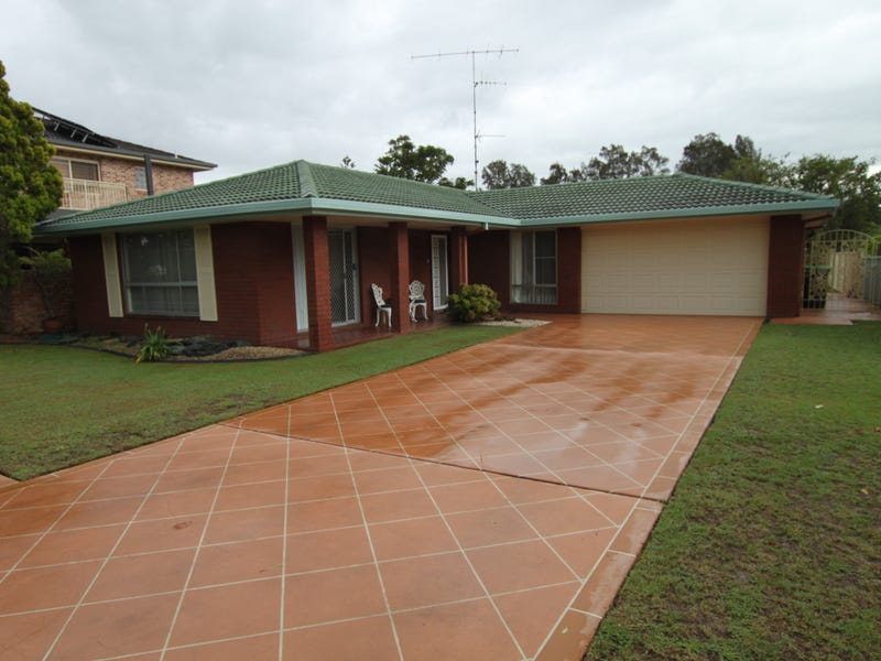 73 Taree Street, Tuncurry, NSW 2428