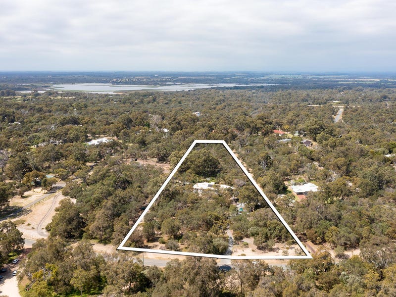 42 Marlee Road, Parklands, WA 6180 Property Details