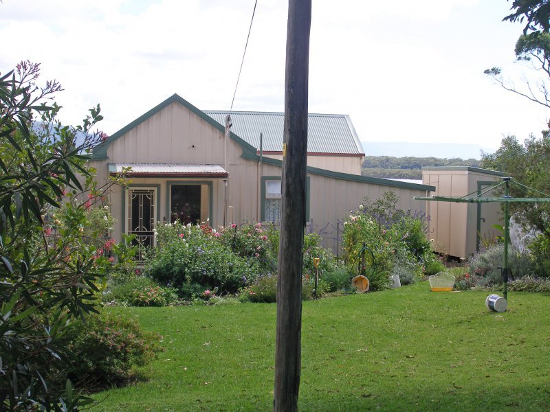 43 Orama Cres, Orient Point, NSW 2540