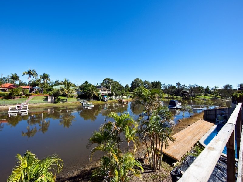 20 Gregory Drive, Carrara, QLD 4211