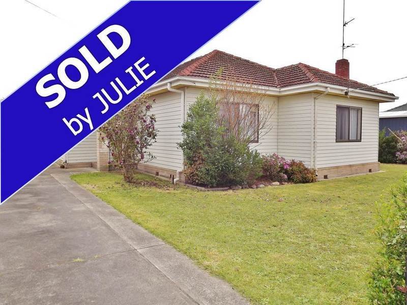 6 Robinson Street, Moe, Vic 3825