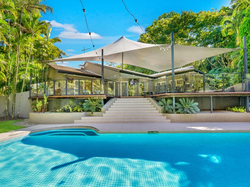 911 Runnymede Avenue, Redlynch, QLD 4870