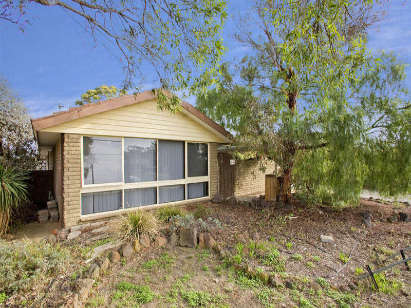 68 Rennie Street, Lara, Vic 3212 Property Details