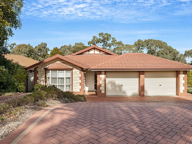 15 Wooding Avenue, Woodcroft, SA 5162 Property Details