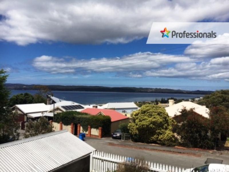 16 Rowley Street, Albany, WA 6330