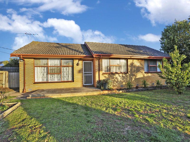 74 Flinders Avenue, Lara, Vic 3212 Property Details