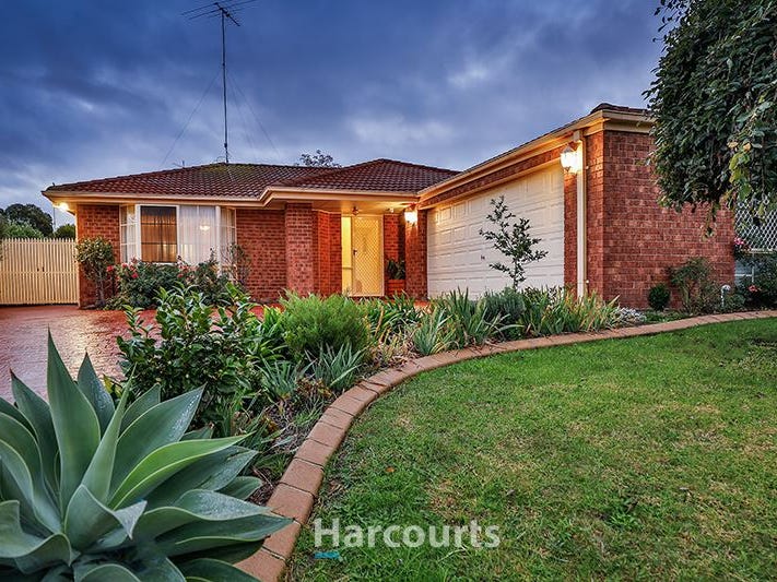 93 Eagle Drive, Pakenham, Vic 3810 Property Details