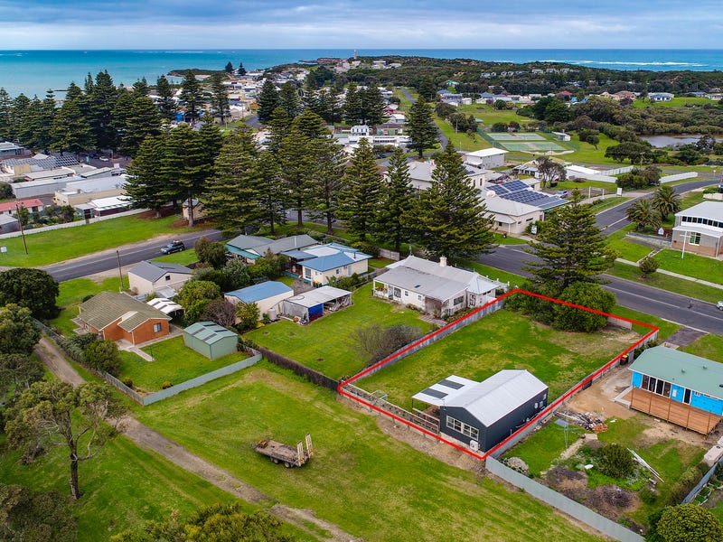 30 Railway Terrace, Beachport, SA 5280