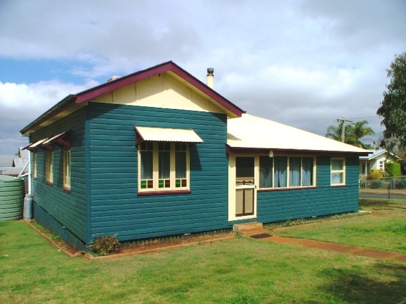 109 Ivy Street, Kingaroy, QLD 4610