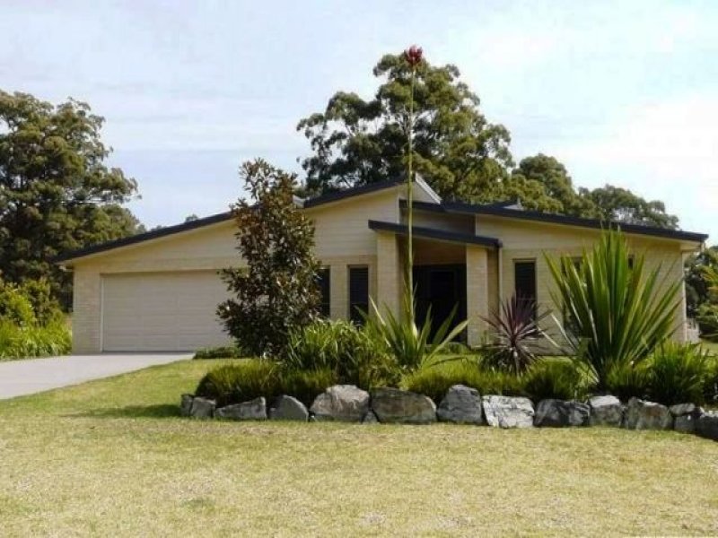 10 Oakview Drive, Hallidays Point, NSW 2430