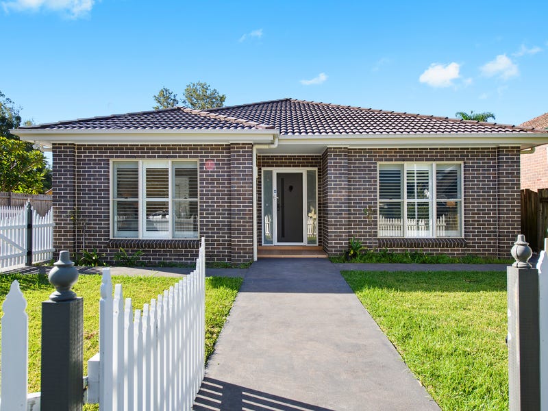 Houses for Sale in Hornsby, NSW 2077 (+1 location)