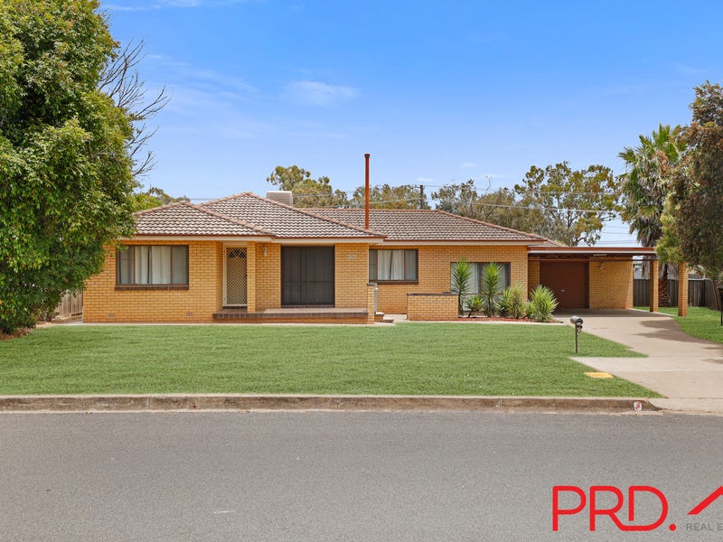 30 Waree Drive, Tamworth, NSW 2340 Property Details