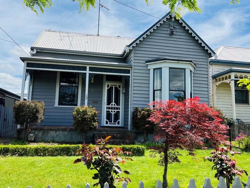 12 Barkly Street, Ballarat East, VIC 3350