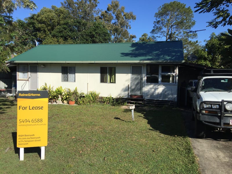 1/4 Beerwah Street, Landsborough, QLD 4550