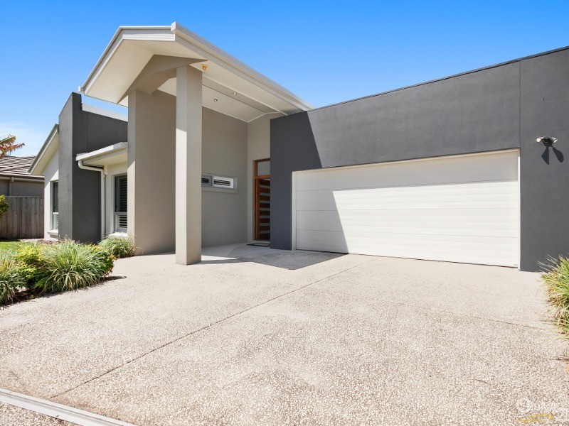 15 Augusta Circuit, Peregian Springs, QLD 4573