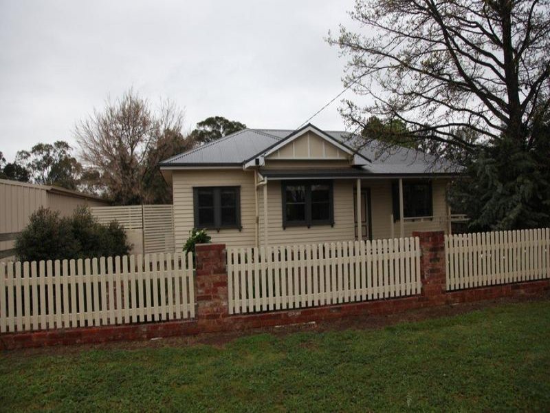 38 Grant Street, Goornong, VIC 3557