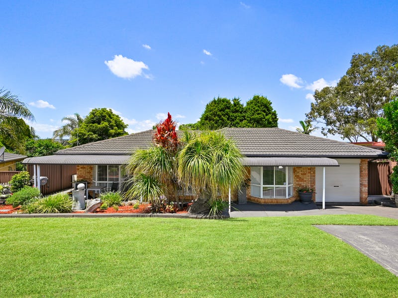 15 Fannich Place, St Andrews, NSW 2566
