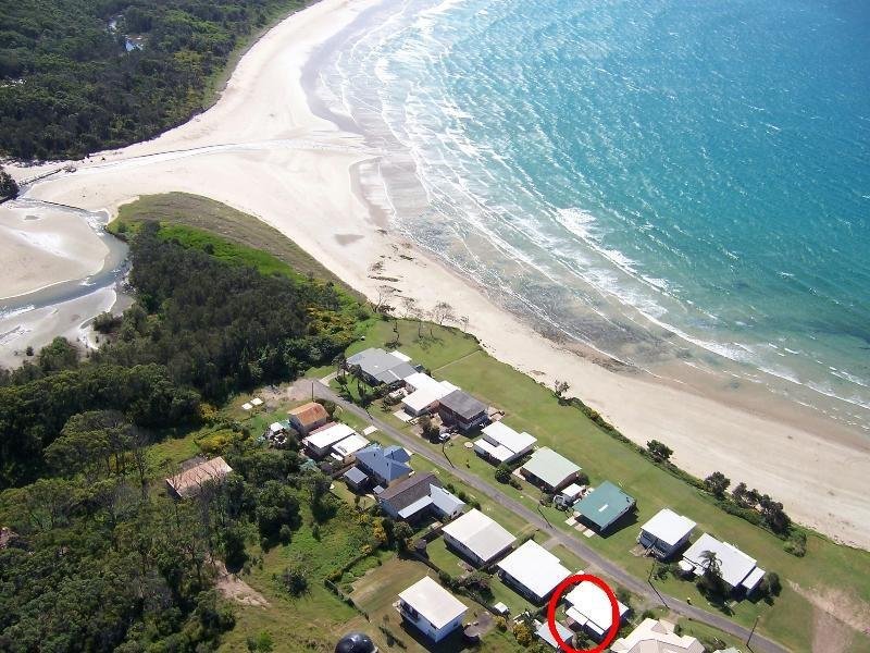 5 First Avenue, Arrawarra Headland, NSW 2456