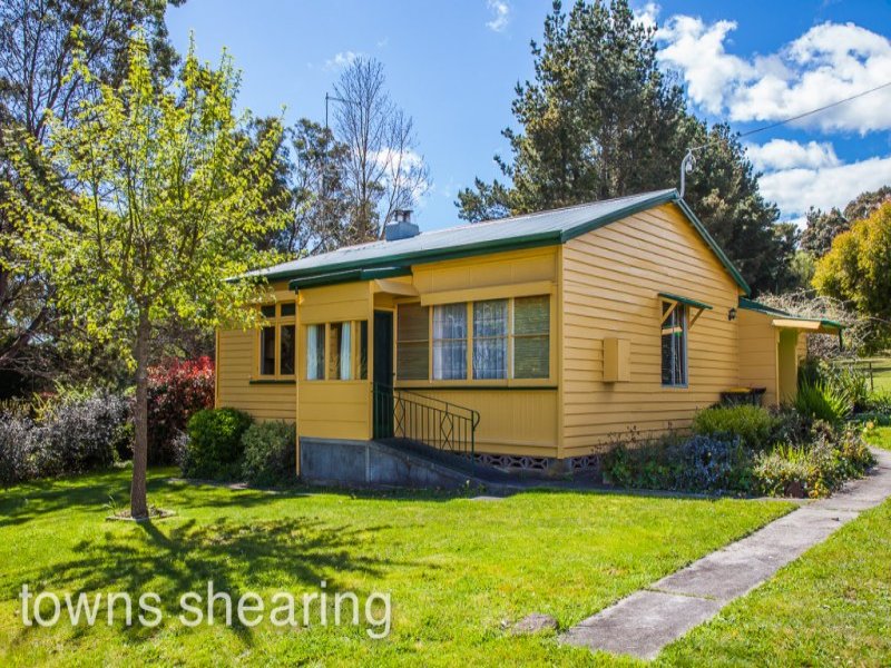 11 Post Office Road, Hillwood, Tas 7252 Property Details