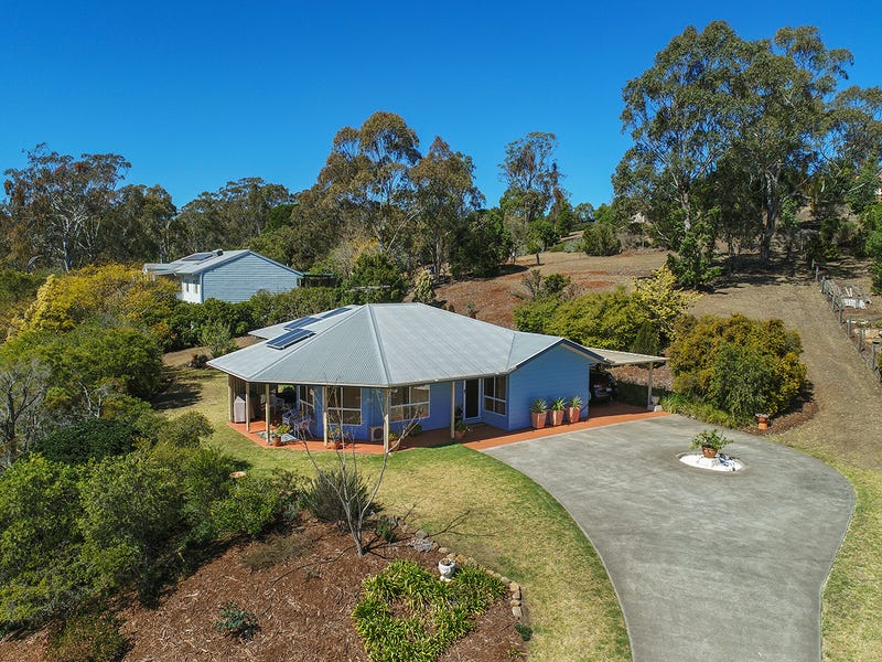 5 Parkway Drive, Highfields, Qld 4352 Property Details