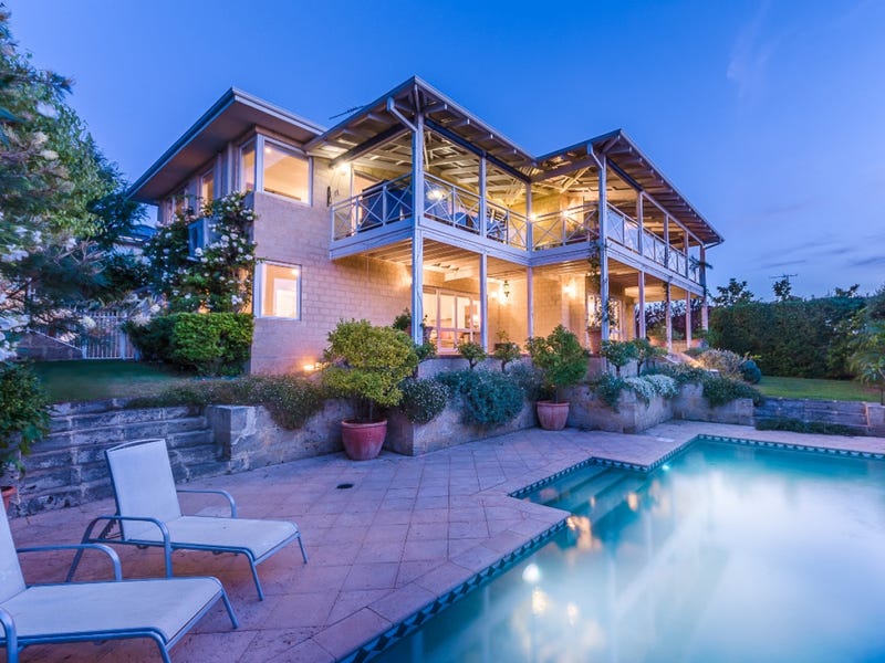 Houses for Sale in Applecross, WA 6153