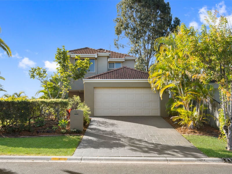 2 Harrow Place, Arundel, Qld 4214 Property Details