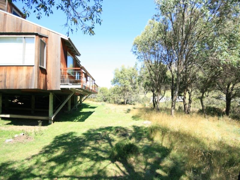 40 Riverside Cabin, Thredbo, NSW 2625 Property Details