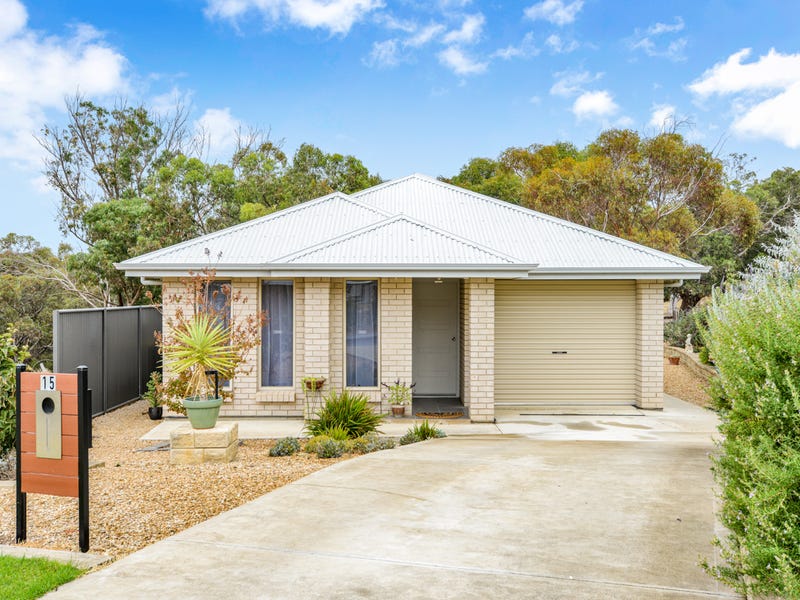 15 Harrison Cres, Yankalilla, SA 5203
