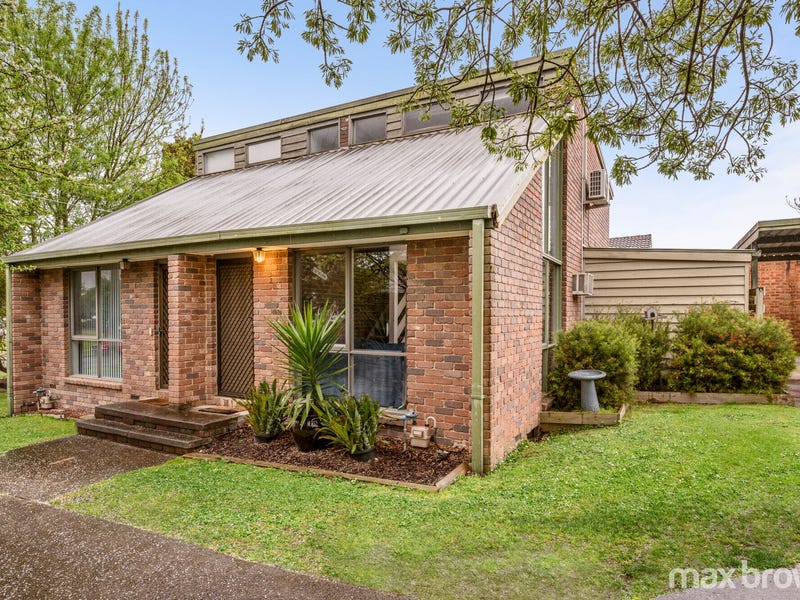 2/79 Cavehill Road, Lilydale, Vic 3140 Property Details