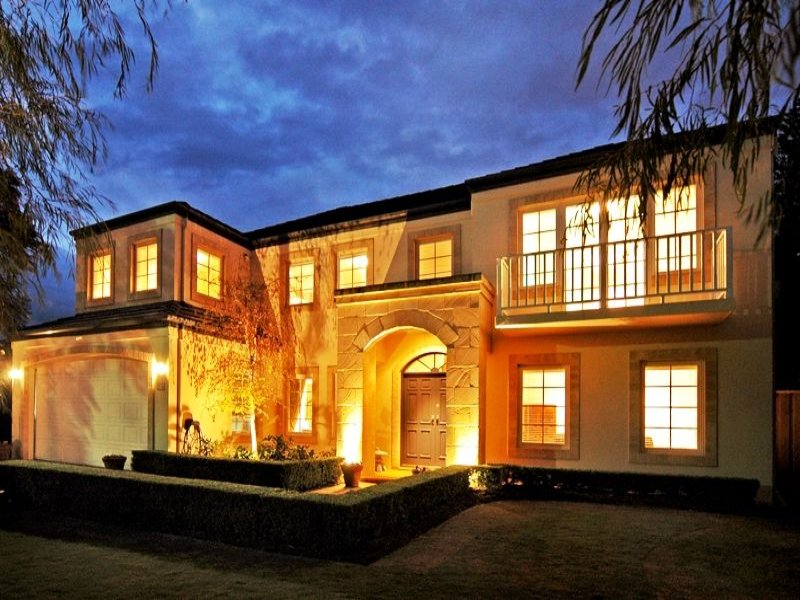 16 Hurstford Close, Peppermint Grove, WA 6011