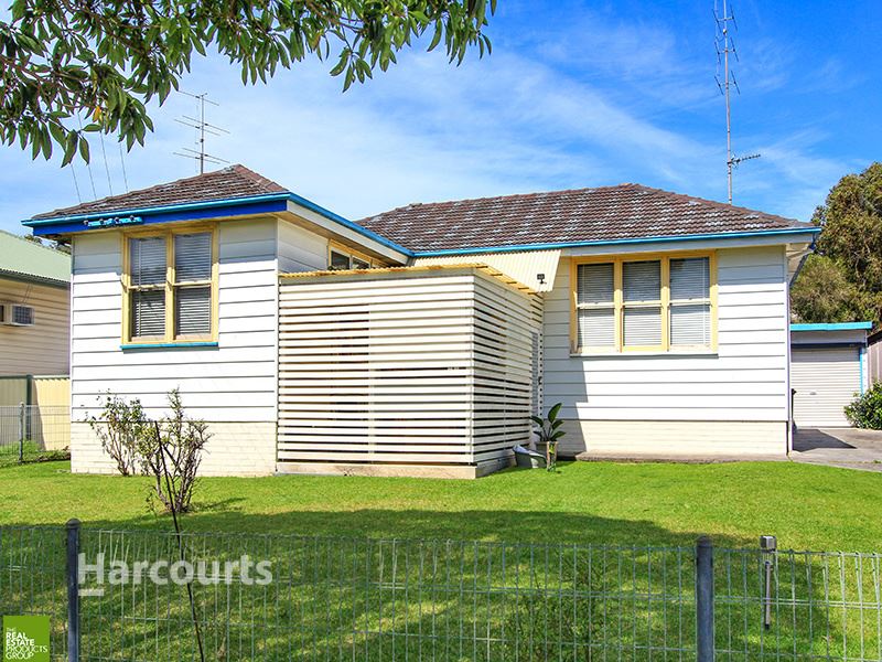 7 Essex Street, Berkeley, NSW 2506 Property Details