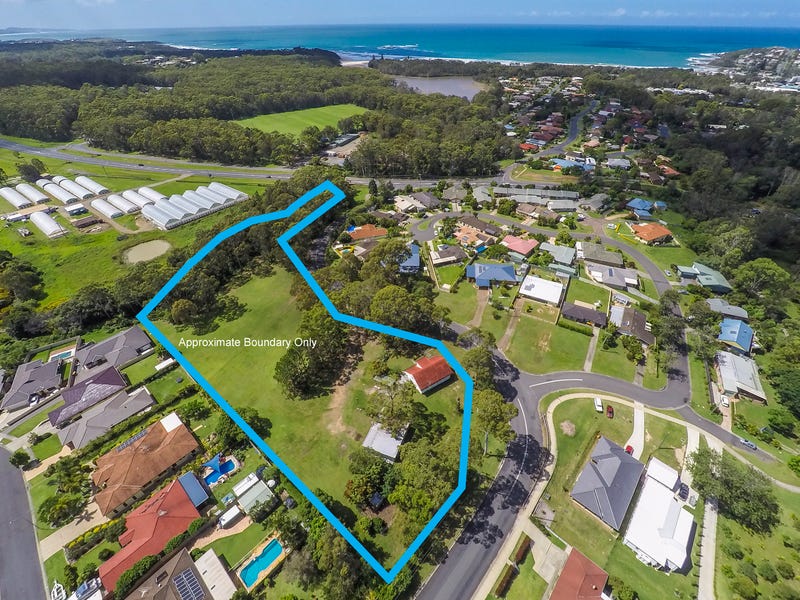 14 Newmans Road, Woolgoolga, NSW 2456 Property Details