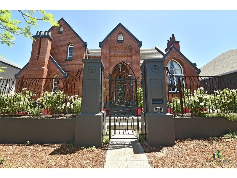 47A Birdwood Circus West, Bicton, WA 6157 Property Details