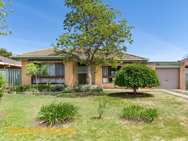 9 Eldershaw Drive, Forest Hill, NSW 2651