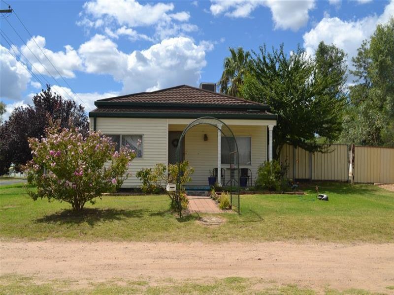 86 Long Street, Warialda, NSW 2402 Property Details