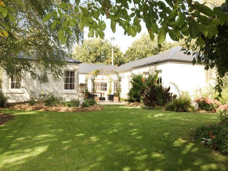 2 Huxtables Lane, Evandale, Tas 7212 Property Details