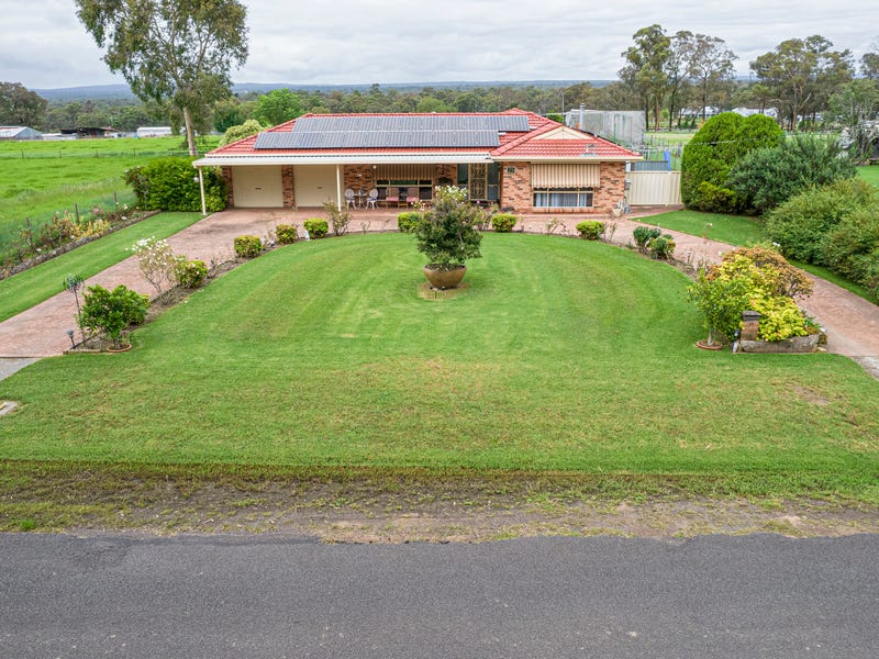 25 Nattai Street, Tahmoor, NSW 2573