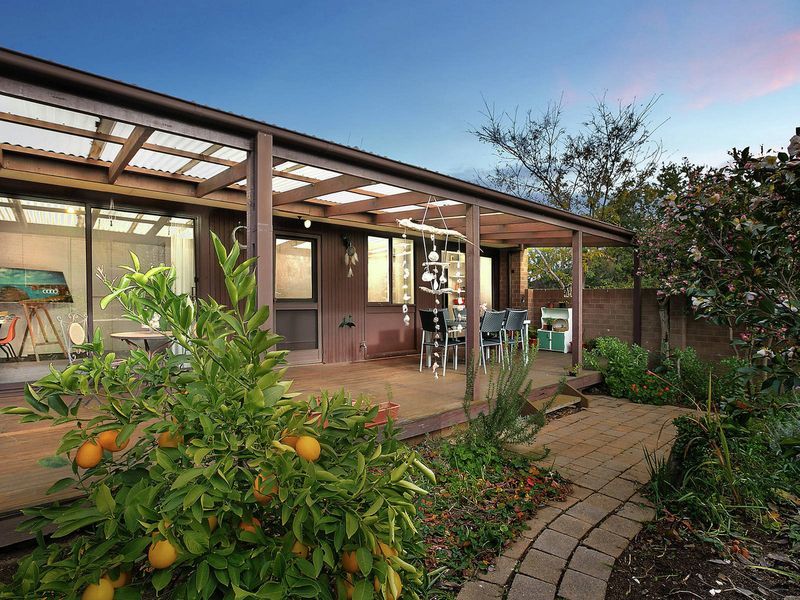 30 Jewell Close, Phillip, ACT 2606