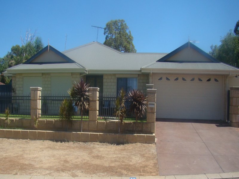 56 Reynolds Avenue, Greenfields, WA 6210 Property Details